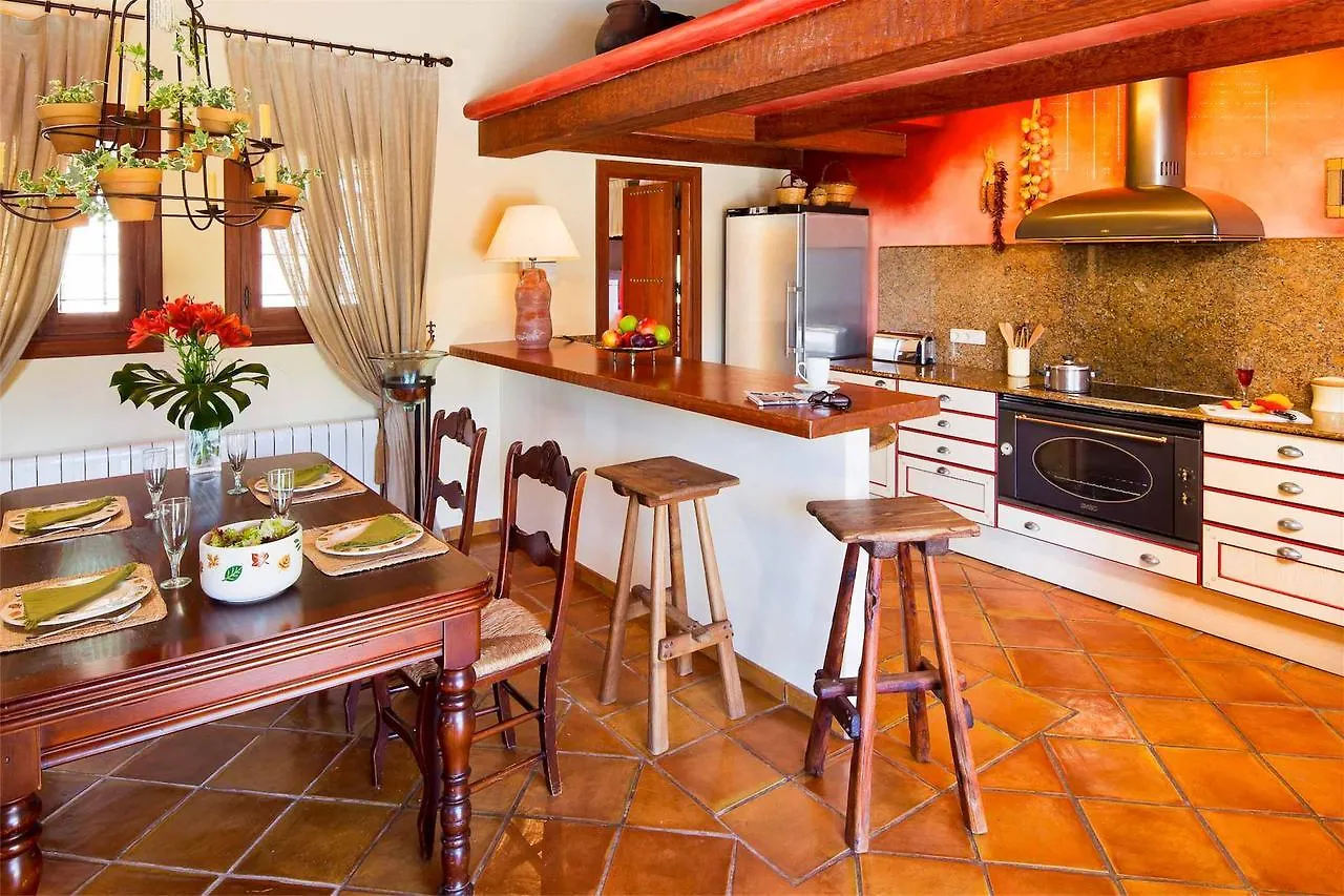 Villa Rural Sant Carles de Peralta 0*,